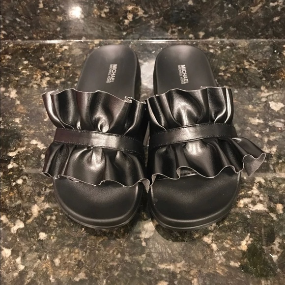 Michael Kors Sandals - Picture 1 of 5